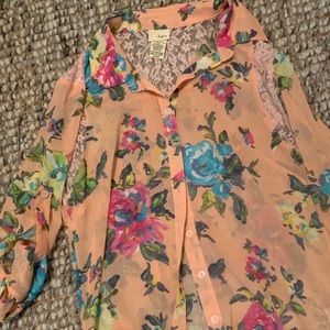 Daytrip pink floral blouse